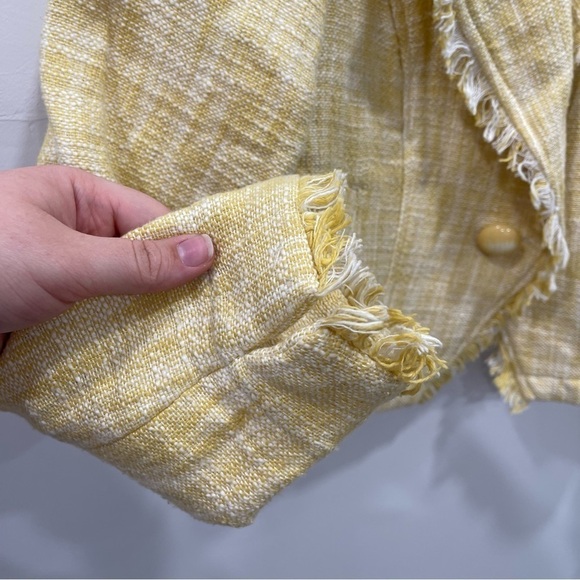 Cabi Yellow Daisy Tweed Blazer Jacket Size Medium Cotton - Picture 4 of 8
